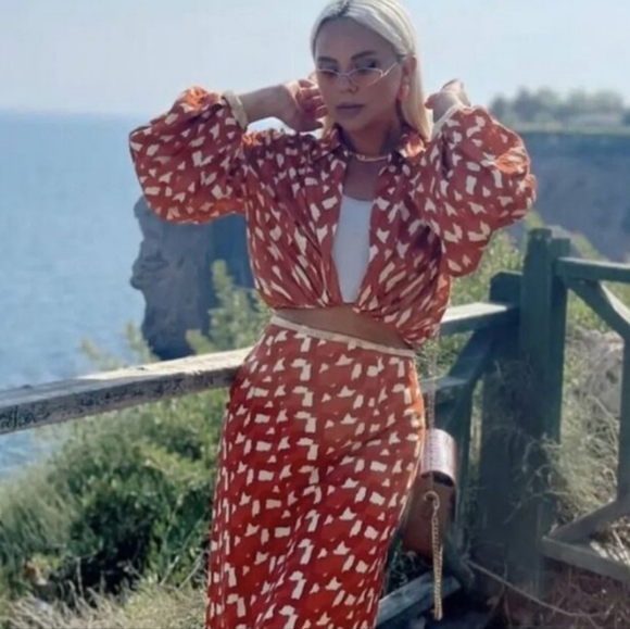 Zara Linen Blend Printed Top in Terracotta With Sequins Beads Sleeves Size S - Picture 3 of 16